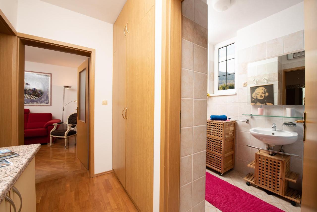 Cozy Apartment Bosnjak Near Opatija, With Sea View Terrace, Air Condition, Free Private Parking Ičići Esterno foto